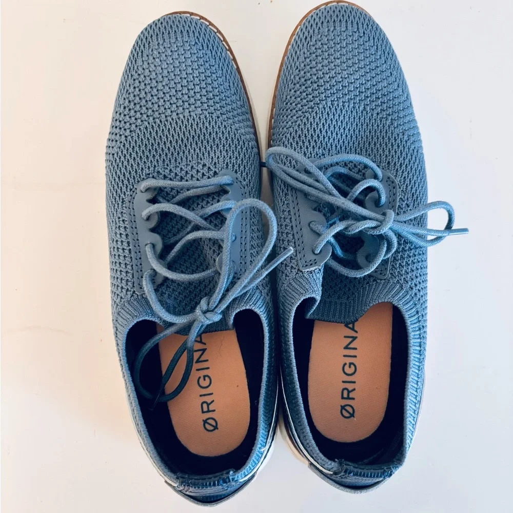 Cole Haan OriginalGrand Meridian Oxford sneakers in a Navy, Sz 5.5 Style W26499